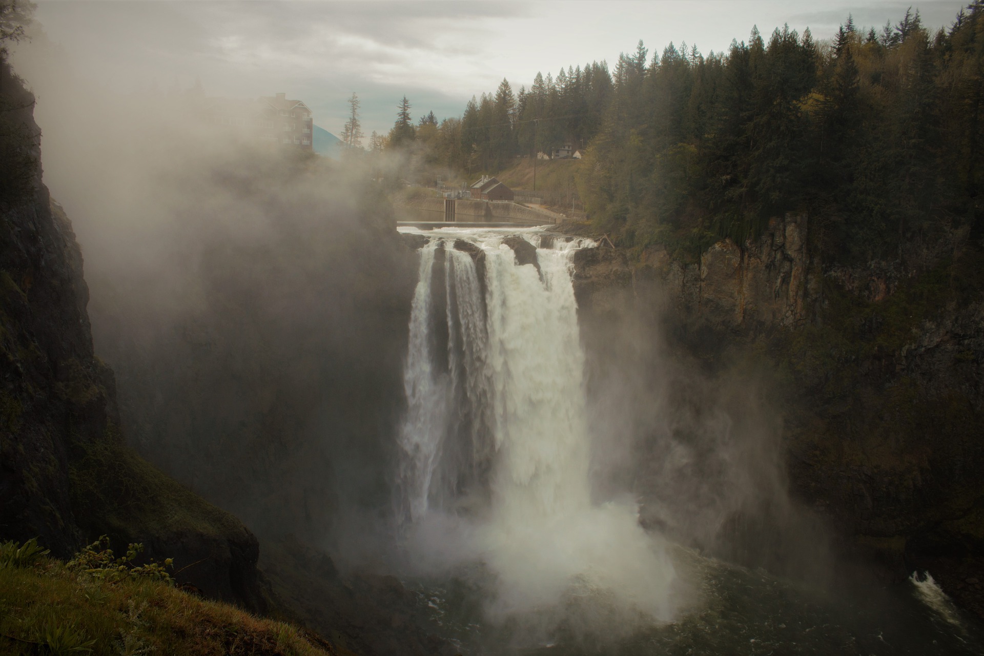 Twin Peaks Falls