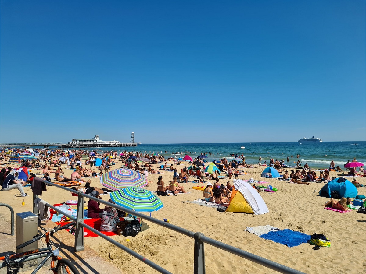 Overcrowding at Bournemouth beach