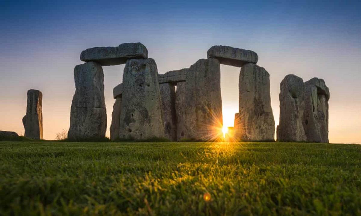 stones source stonehenge